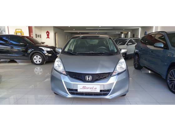 HONDA FIT 1.4 DX 16V FLEX 4P MANUAL HONDA FIT 1.4 DX 16V FLEX 4P MANUAL